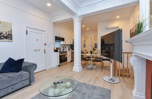 Upper West Side Apartamento | Elegant 4BR Luxury Duplex in chic Upper West Side