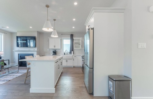 Port Stanley Casa | Elegant-4BR-retreat-Port Stanley