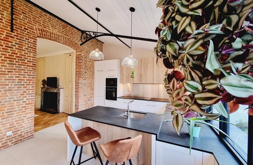 Arneke Cabaña | Casa señorial con jardín, cerca de Lille y Dunkerque, 5 habitaciones, ideal para familias y eventos.