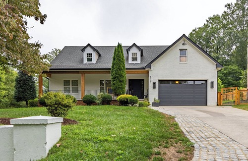 Annandale Casa | Elegant 6BR Retreat; Near*DC With Gym*&*Outdoor*Space