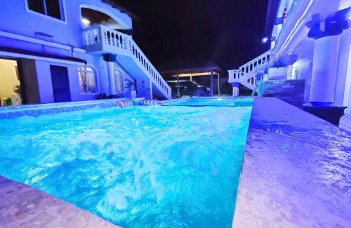 Cabarete Villa | Elegant 7BRVilla in Cabarete, Whirlpool, Pool, Beach, Adventure!