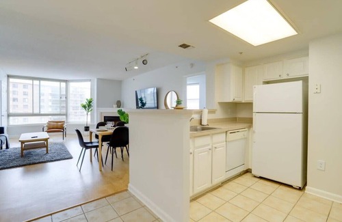 Ballston Apartamento | Elegant and Charming Condo at Ballston with Pool