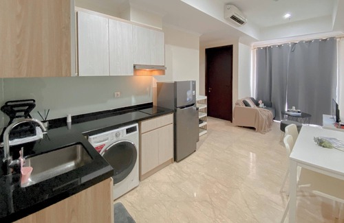 Cikini Apartamento | Elegant And Nice 2Br At Menteng Park Apartment