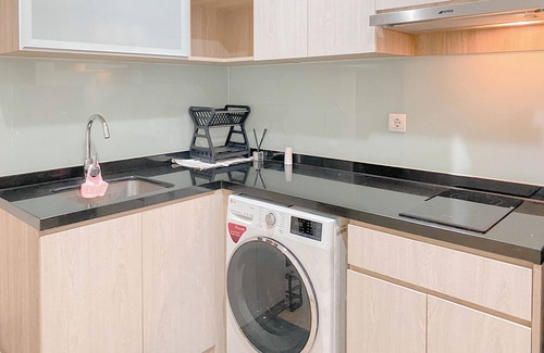Cikini Apartamento | Elegant And Nice 2Br At Menteng Park Apartment