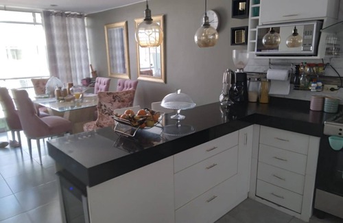 San Bartolo Apartamento | Elegante y tranquilo espacioso a 5 minutos de la playa