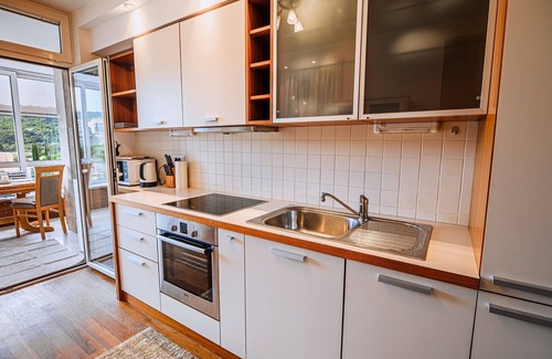 Seca Apartamento | Elegant and Scenic Peaceful Apartments Portoroz - Studio Apartment with Terrace