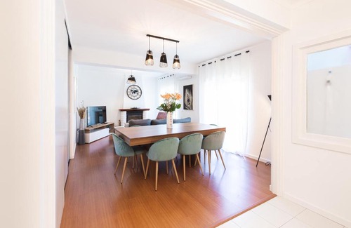Fatima Apartamento | Elegant and spacious 3 bedroom 3 bath apartment 10 mins to the Sanctury!!
