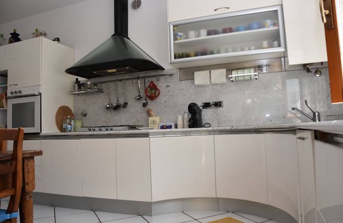 Sesto Fiorentino Apartamento | Elegant apartment with large terraces in quiet residential area