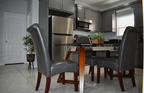 Weslaco Apartamento | Elegant Apartment 10 min to Mercedes Outlets