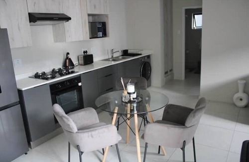 Greater Johannesburg Metropolitan Area Apartamento | Elegant apartment in Carlswald, Midrand