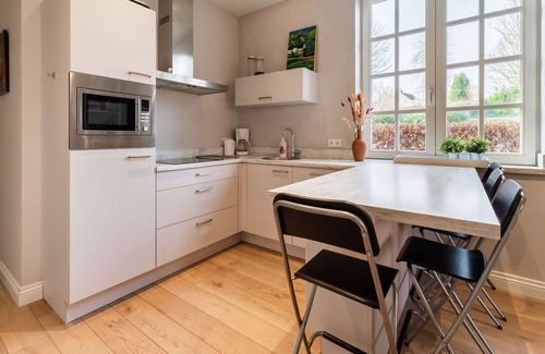 Slenaken Apartamento | Elegante villa con jardín en Slenaken