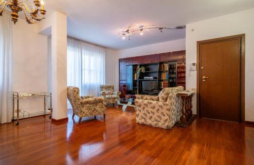 Pisa Apartamento | Elegant Apartment, Pisa