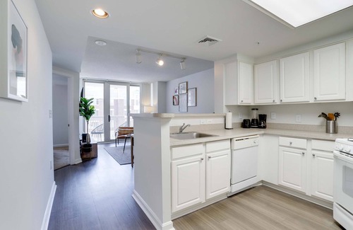 Ballston Apartamento | Elegant Apt Near Metro & Eats