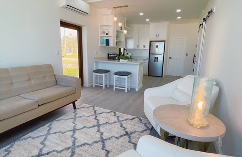 El Porvenir Condominio | Elegante villa frente a la playa con piscina, capacidad para 16 personas