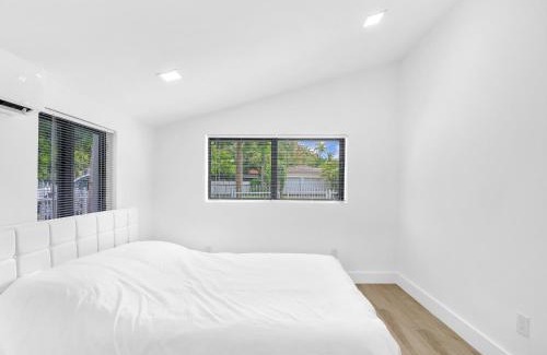 Miami Shores Casa | Elegant & Brand New Studio in Prime Location