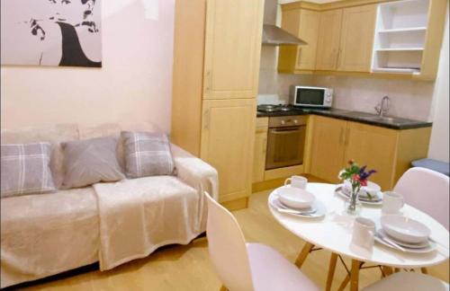 Chelsea Riverside Apartamento | Elegant Chelsea One Bed