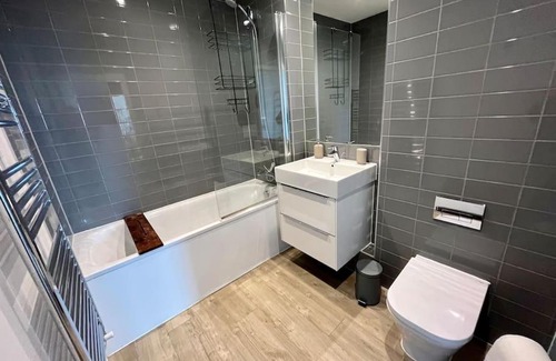 New Cross Apartamento | Elegant Chic Living: 1 Bed In Vibrant London Area