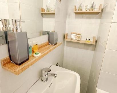 Patras Apartamento | Elegant City-Center Apartment