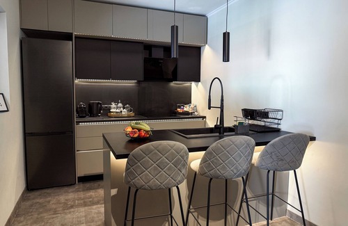 Ixia Apartamento | Elegant & Comfortable 2-Bedroom Apartment, 150m from Ialysos Beach