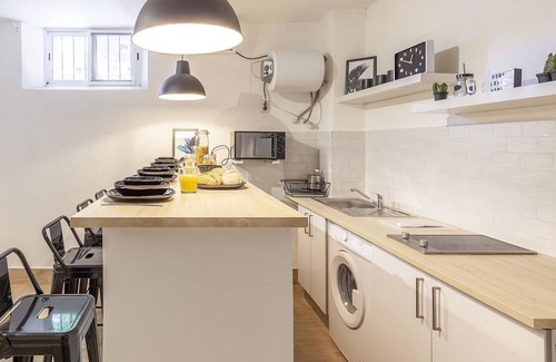 Sur Apartamento | ELEGANTE APARTAMENTO DE DISEÑO! 2 HAB -SEVILLA- WIFI - 5 PAX