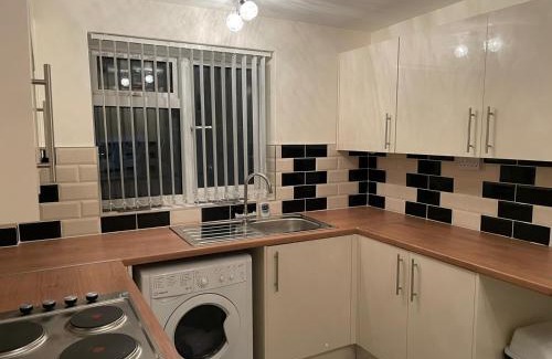 Luton Casa | Elegant Devon