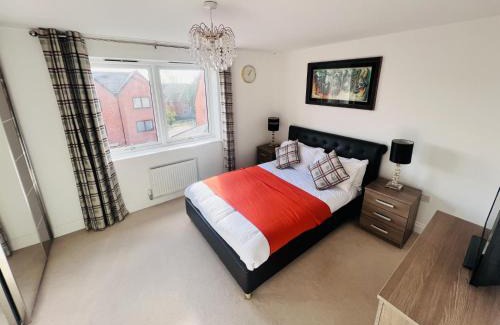Reading Casa | Elegant Double Room with private bathroom in Central Reading