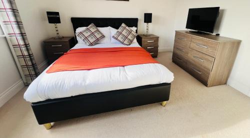 Reading Casa | Elegant Double Room with private bathroom in Central Reading