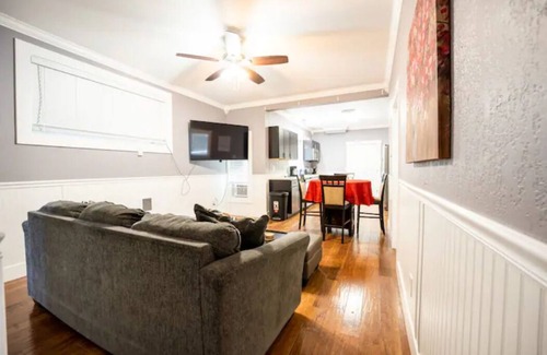 Hilltop Casa | ELEGANTE CENTRO TACOMA HOME UNIDAD A