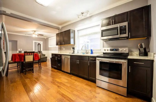Hilltop Casa | ELEGANTE CENTRO TACOMA HOME UNIDAD A