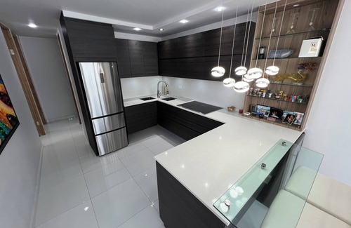 Frailes Casa | Elegant Entire House