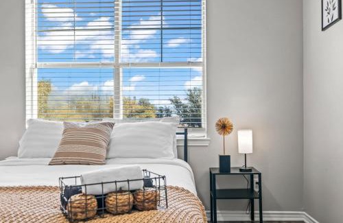 Fossil Creek Apartamento | Elegant Escape 2BR 2BA Pool