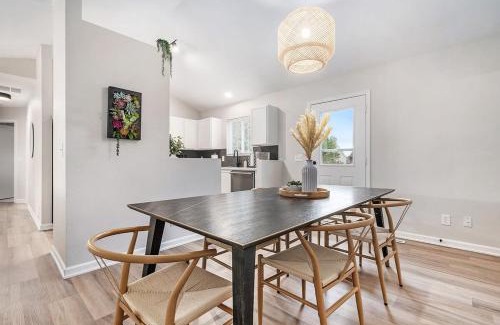 Millard Casa | Elegant Escape-Fenced Yard BBQ & Cozy Fire Pit