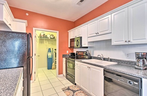 Westover Condominio | Elegant Fayetteville Condo: 8 Mi to Downtown!