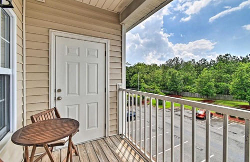 Westover Apartamento | Elegant Fayetteville Condo 8 Mi to Downtown!