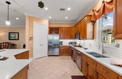 Naples Condominio | Elegant Fiddlers Creek Townhome