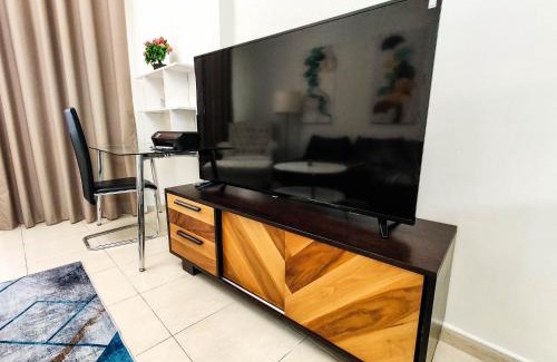 Dubai Apartamento | Elegant Fresh 1BR with Heated Pool, just steps from Mall, Restaurants & Fitness center