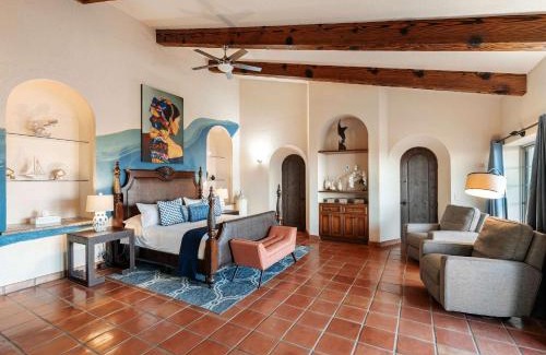 Campo de Golf Fonatur Casa | Elegant Hacienda Villa for 20, Ocean Views, Pool