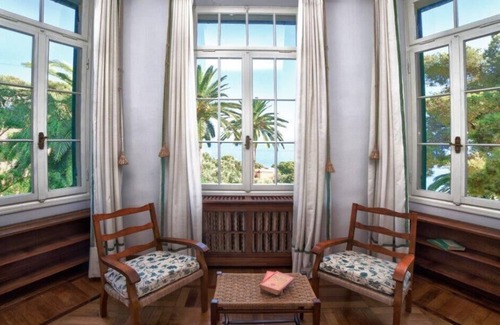 Imperia Villa | Villa histórica elegante con parque a orillas del mar