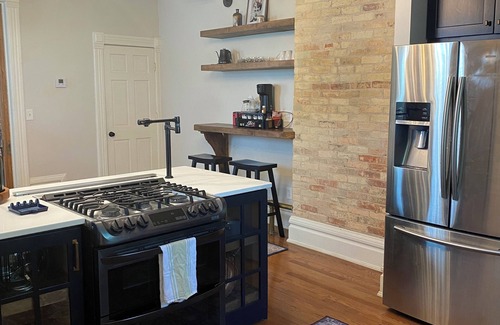 Grand Rapids Casa | Elegant Historical Home, Central GR, 3BD 1BTH