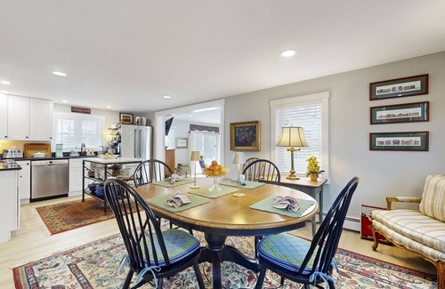 Wiscasset Casa | Elegant home with a cozy living area, Wifi, backyard, and washer/dryer