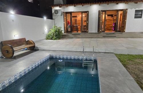 Centro Apartamento | Elegant House with Party Room