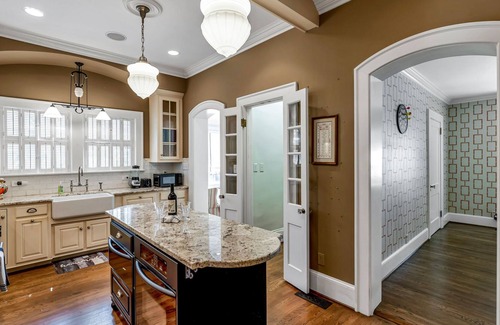 Old Irving Park Casa | Elegant House with Patio in Greensboro