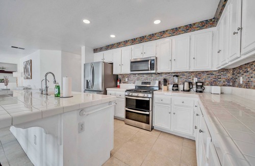 Temecula Casa | Elegant Living On Yorkton Rd #42192