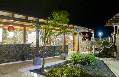Haria Apartamento | Eco Yurt Royale, cerca de la playa, ideal para la familia/pareja, cocina /salón