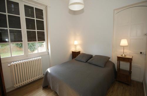 Pays-de-Belves Casa | Elegant Mansion Stay in Belvès