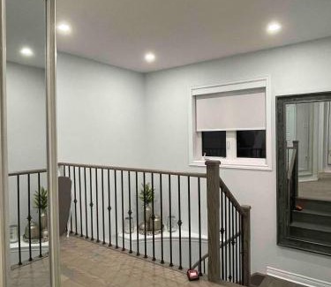 Oakville Casa | Elegant Oakville Town Residece