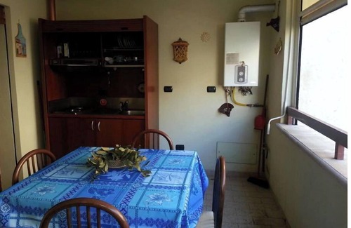 Reggio Calabria Apartamento | Elegant one-bedroom apartment 5 minutes from the sea ideal for 4 people