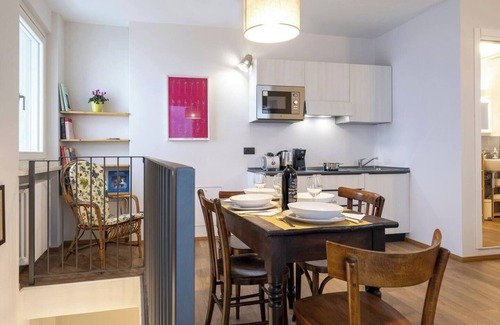 Treiso Casa | Elegant Panoramic Two-room Apartment. Treiso Belvedere 2, Elegant Panoramic Two Bedroom Apartment. Treiso Belvedere 2