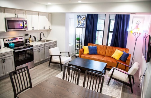 Petworth Apartamento | Elegant Petworth Escape | 6-Bed Urban Retreat