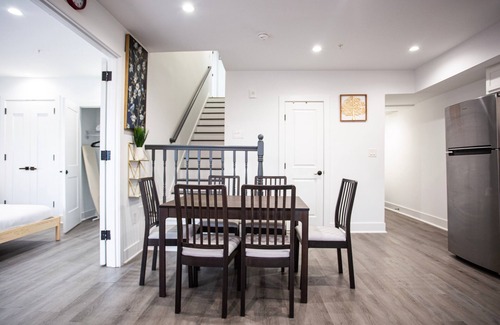 Petworth Apartamento | Elegant Petworth Escape | 6-Bed Urban Retreat